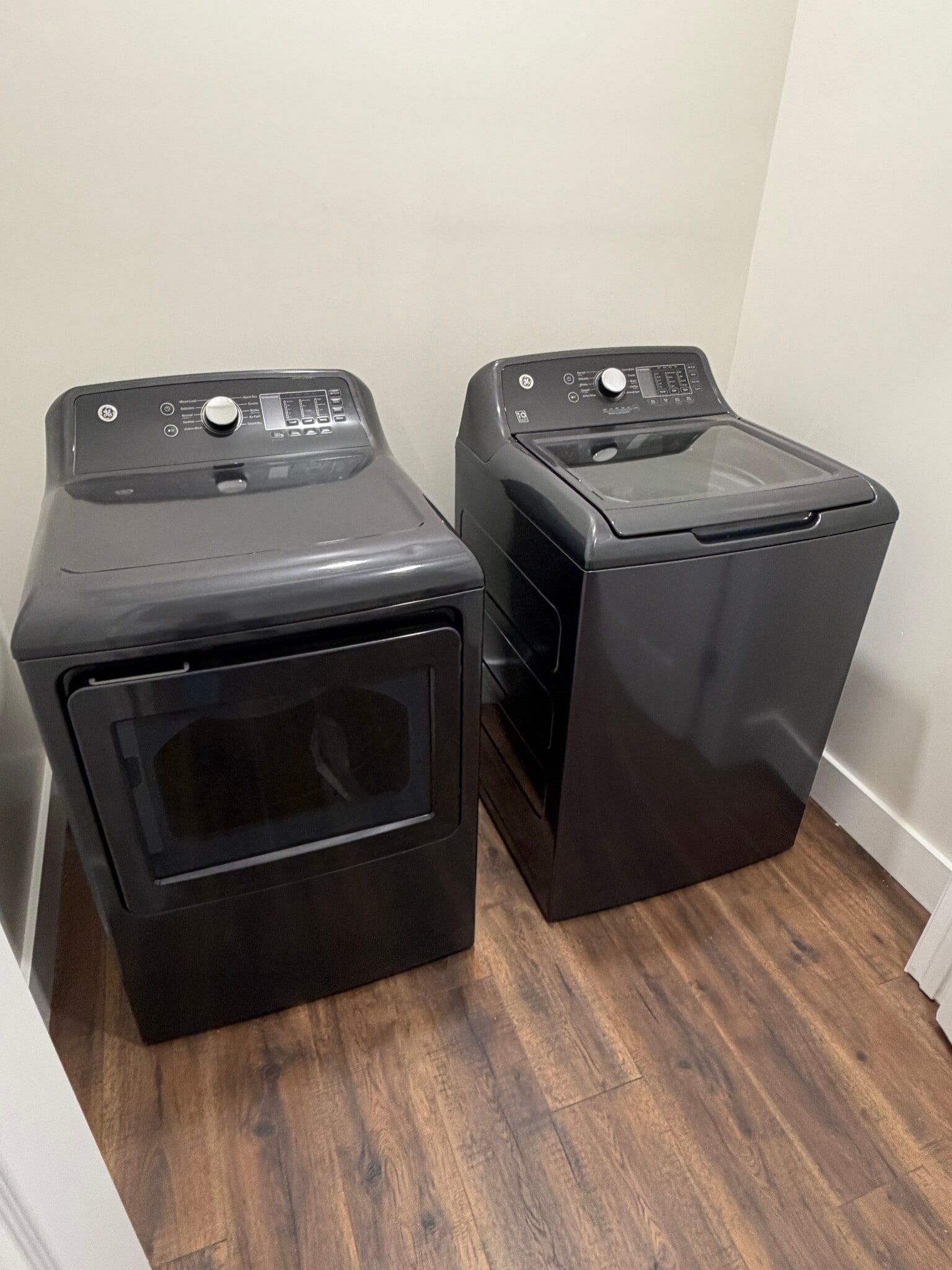 Building Photo - 1417 Woodbine Ave