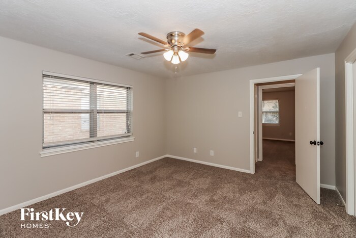 Building Photo - 6707 Chancellor Dr