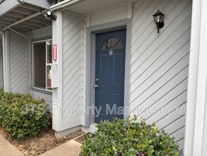 Building Photo - 2515 Merrychase Dr