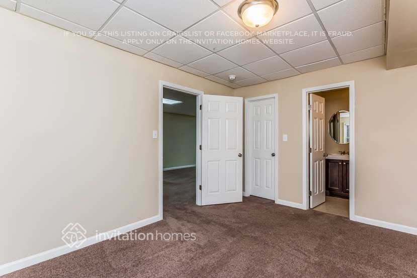 Building Photo - 347 Laurel Glen Crossing
