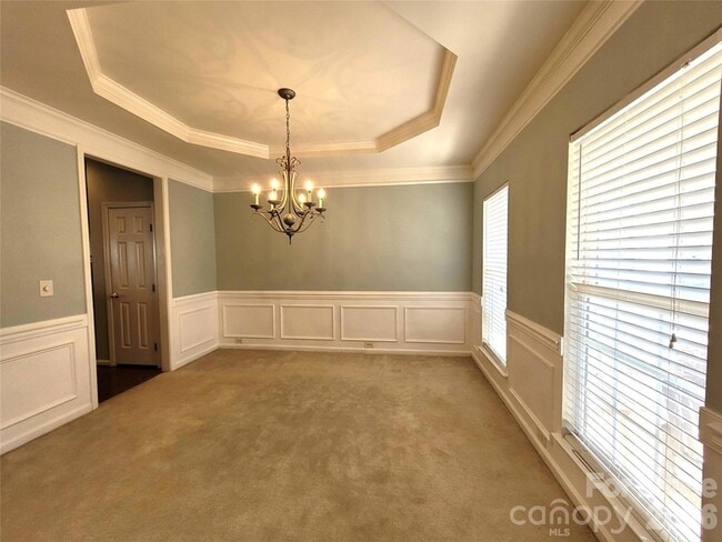 Building Photo - 2728 Sunberry Ln NW