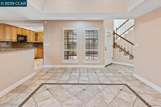 Building Photo - 1156 Tiffany Ln