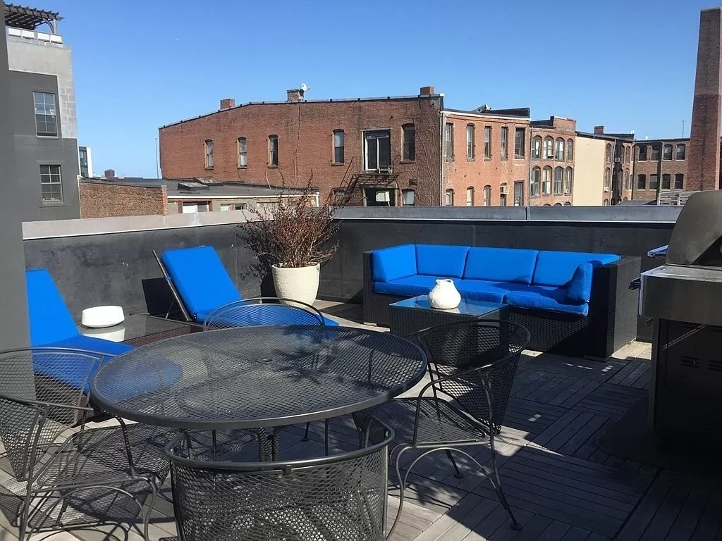 Roof Deck - 27 Wareham St