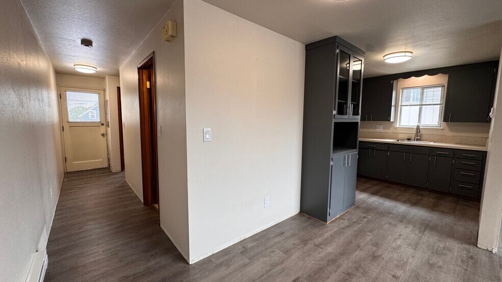 Dining - 2105 Colby Ave