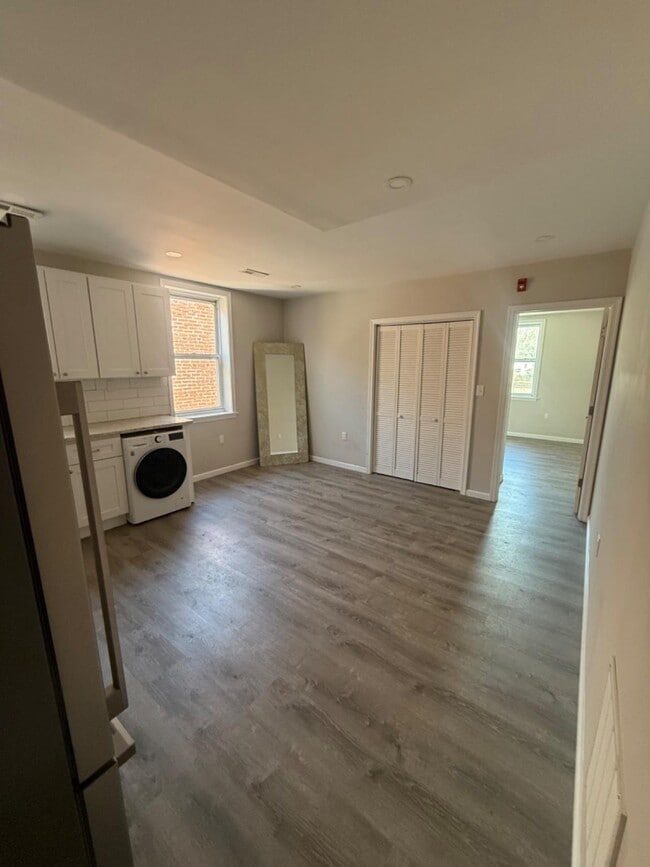 Building Photo - 2013 N 63rd St