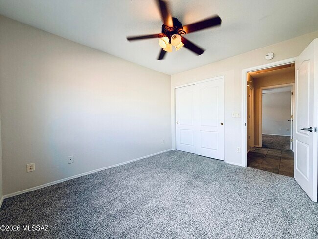 Building Photo - 2875 W Simplicity Dr