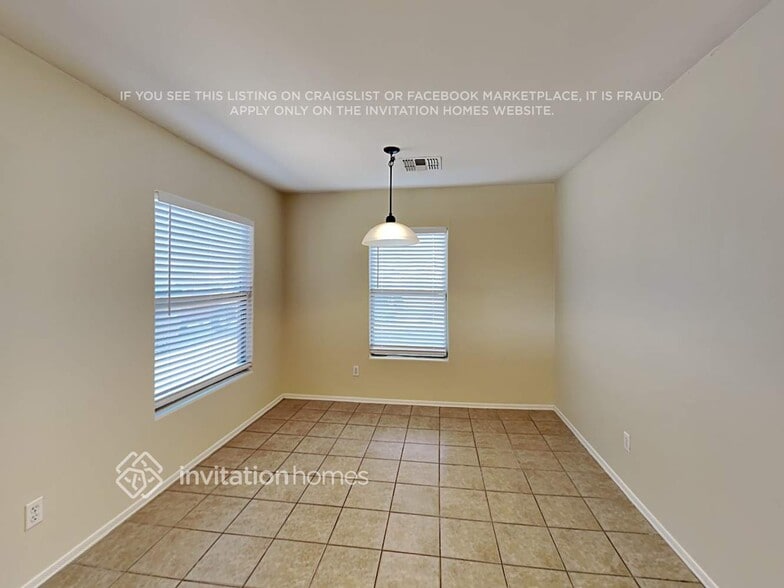 Building Photo - 43893 W Cowpath Rd
