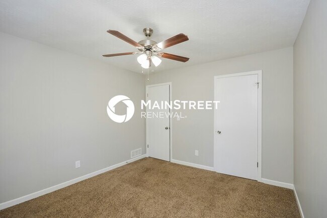 Building Photo - 3 Bedroom Pet-Friendly Home in Conyers, GA with Main Street Renewal
