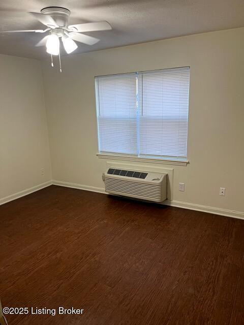 Building Photo - 142 Woodmore Ave