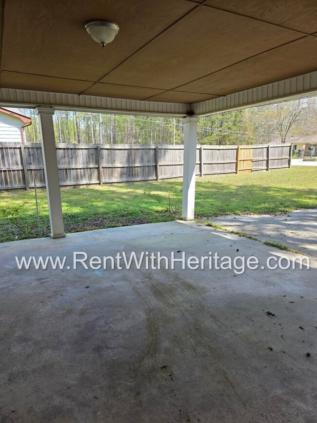 Building Photo - Awesome 3 bd/ 1.5 Bath Brick Front Ranch / No Steps / Totally Renovated / Great Location