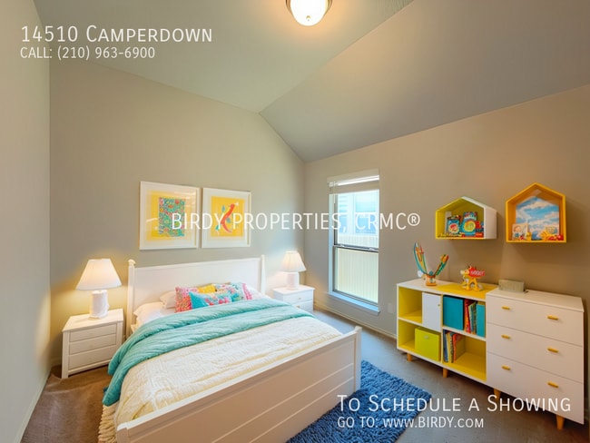Building Photo - "Spacious 4-Bedroom Haven with 3 Full Bath...
