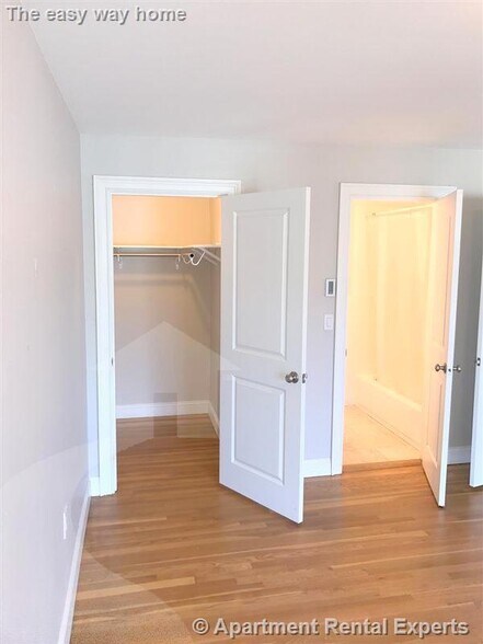 Building Photo - 134 Summer St