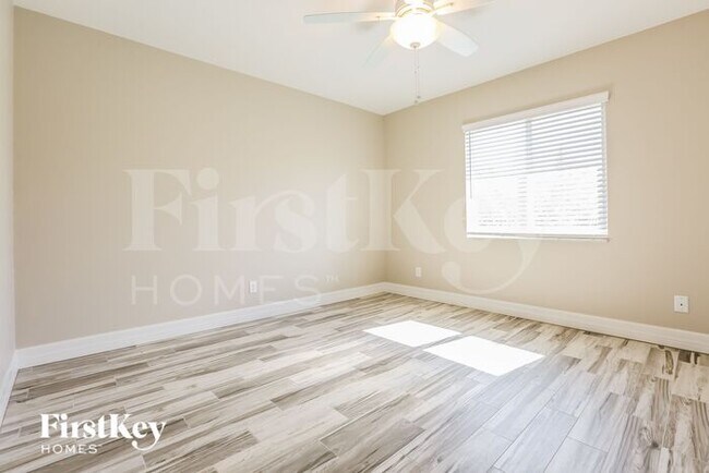 Building Photo - 4324 Moffett Rd