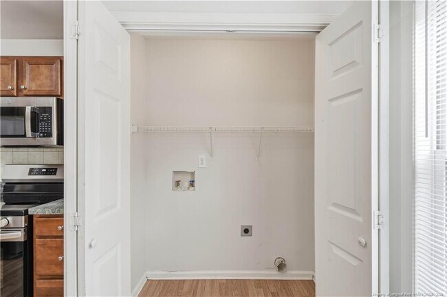 Building Photo - 2305 Gray Goose Loop