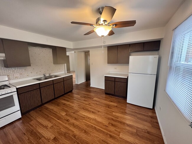 Building Photo - Charming 1-Bedroom Apartment in Richton Pa...