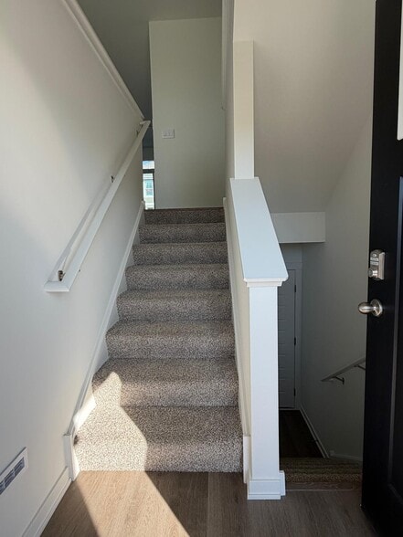 Building Photo - 2167 Yellowstone Blvd