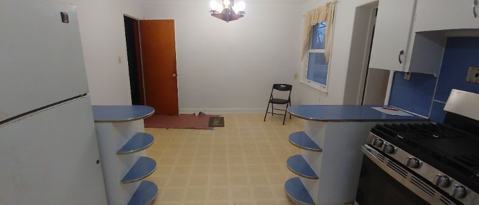 Building Photo - 28 Yellowbrook Rd