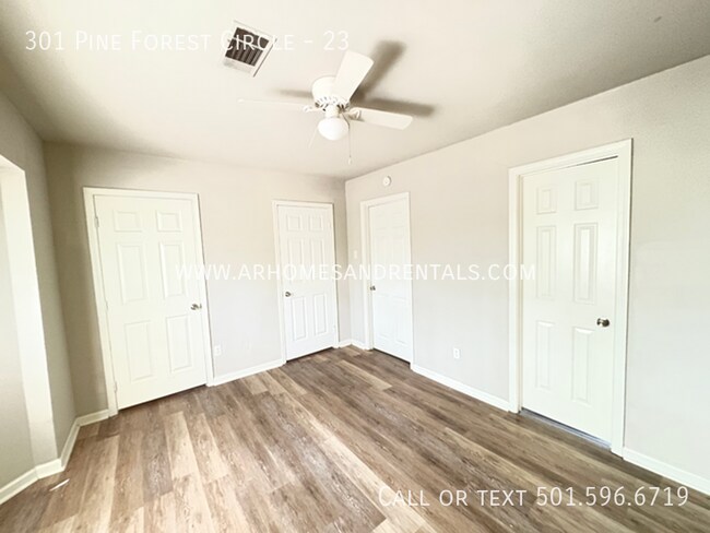 Building Photo - 301 Pine Forest Cir