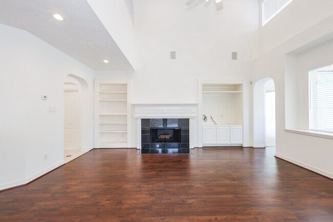 Building Photo - 12128 Arroyo Verde Ln