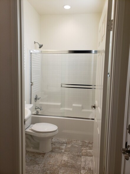 Building Photo - 5748 Arrowstone Ln