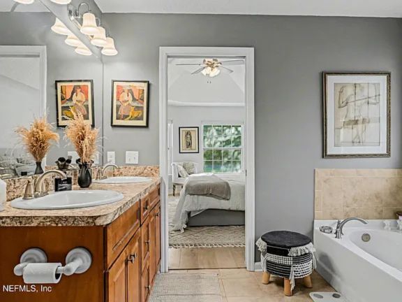 Building Photo - 87159 Chesapeake Ave