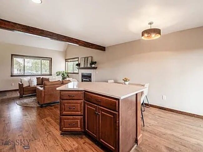 Building Photo - Cute House, Large Yard