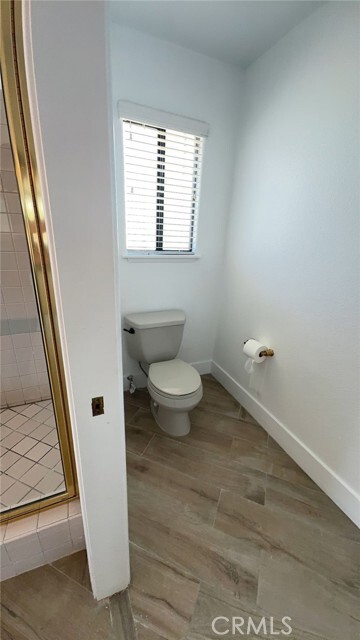 Building Photo - 22547 Cascade Dr
