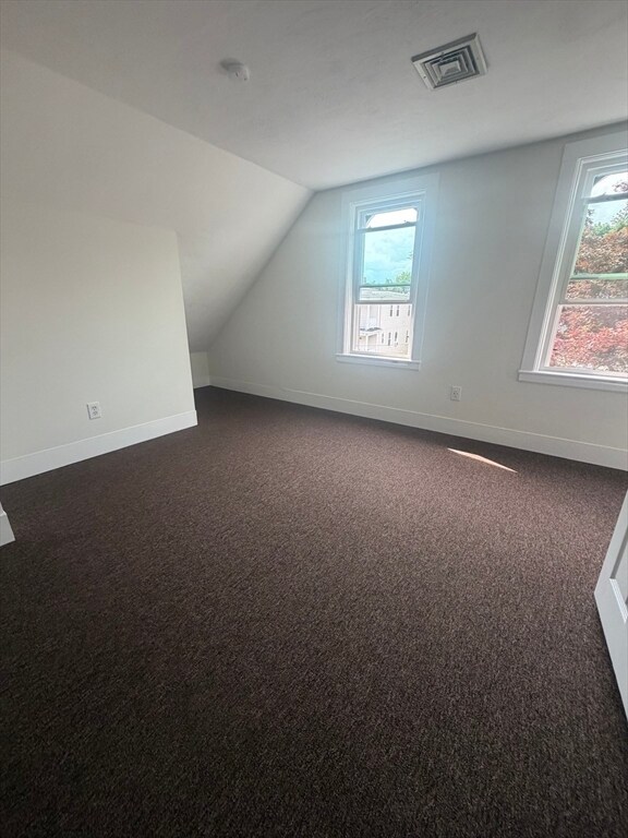 Building Photo - 430 Cohannet St