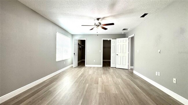 Building Photo - 4718 Blue Diamond St