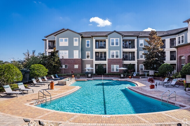 Building Photo - Bell Lake Forest