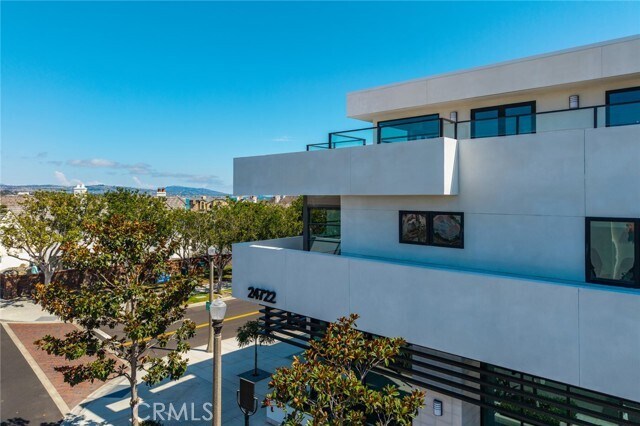 Building Photo - 24722 Del Prado Ave