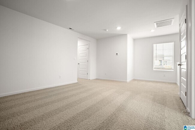 Building Photo - 2052 Gadwall Dr