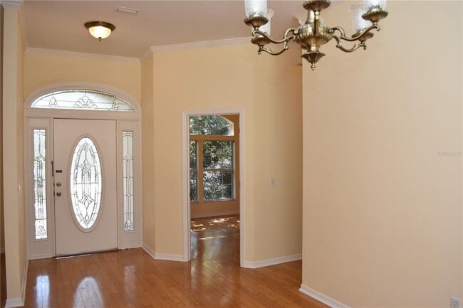 Building Photo - 2406 SW 98 Dr