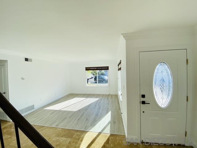 Building Photo - 1610 Valencia Ct