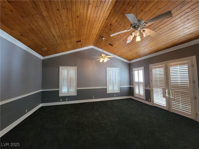 Building Photo - 5110 N Valadez St