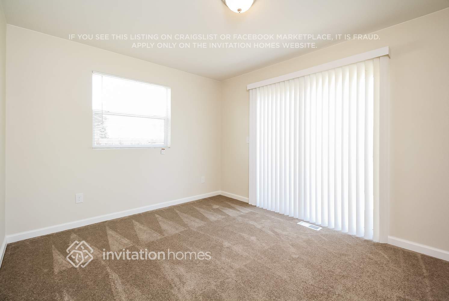 Building Photo - 5342 Xanadu St