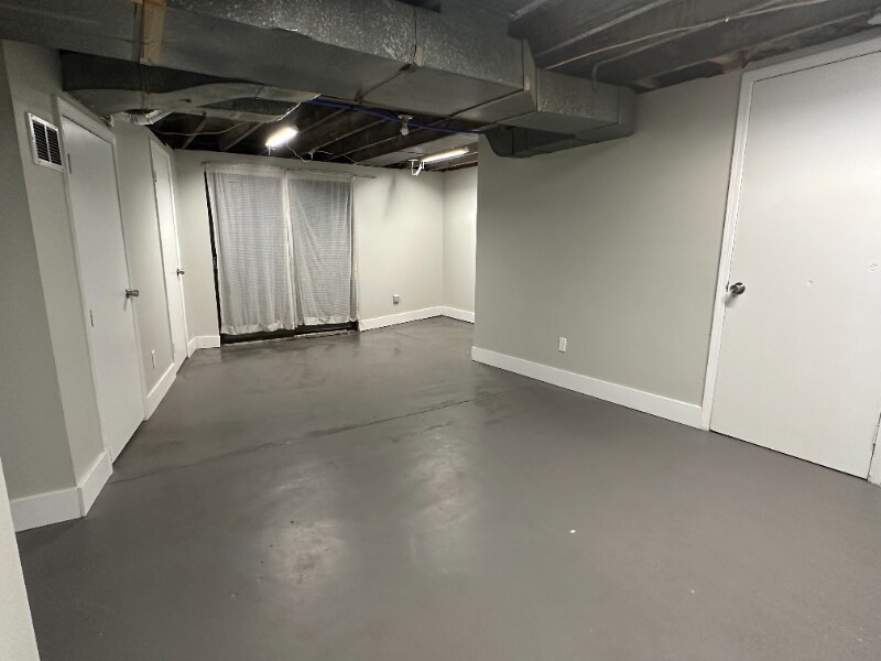 Building Photo - 813 Reading Rd