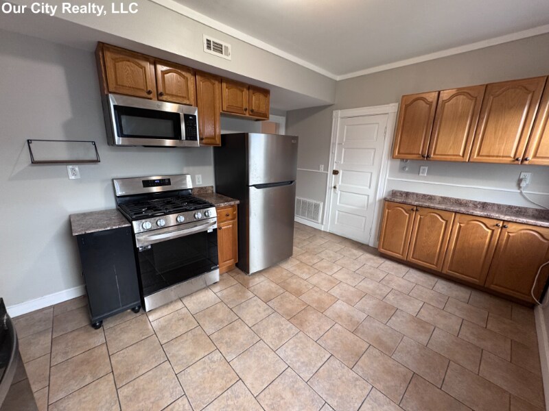 Building Photo - 26-28 Belknap St