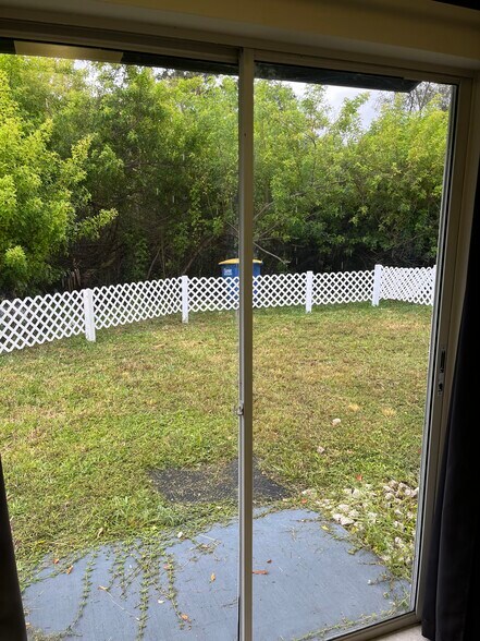 Building Photo - 625 Wildwood Way