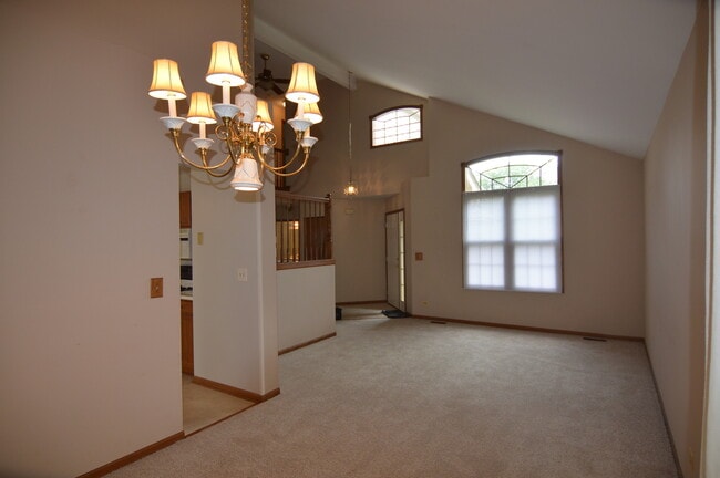 Building Photo - 519 Indian Ridge Trail