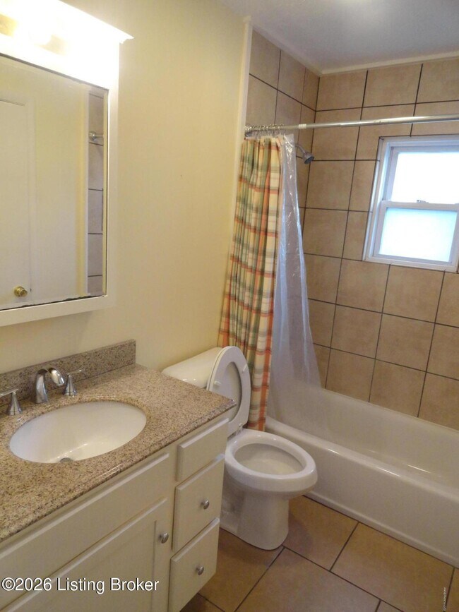 Building Photo - 5531 Halstead Ave