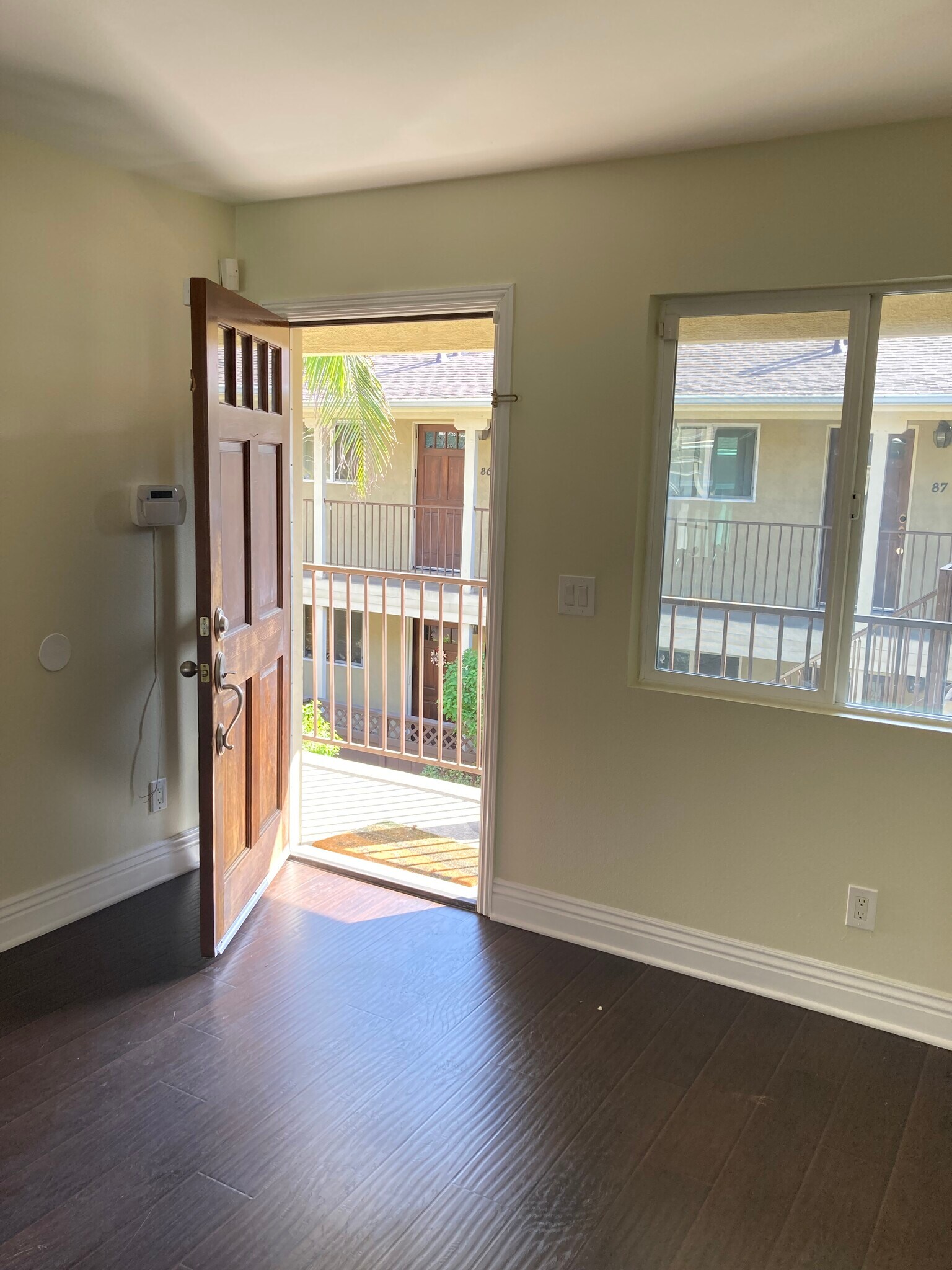 Living Room - 320 J Ave
