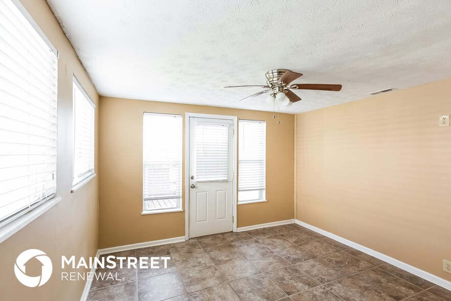 Building Photo - 5934 Parterra Dr