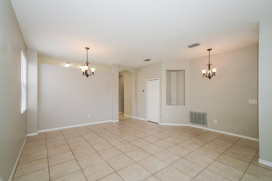 Building Photo - 5426 Passing Pine Ln