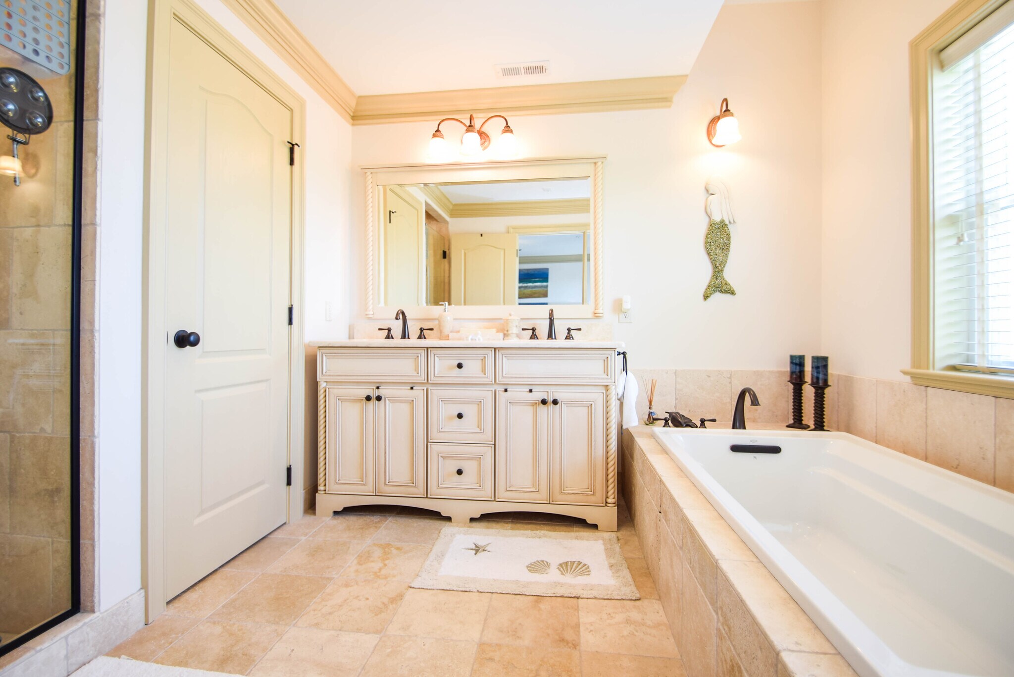 Building Photo - 11 S 31st Ave