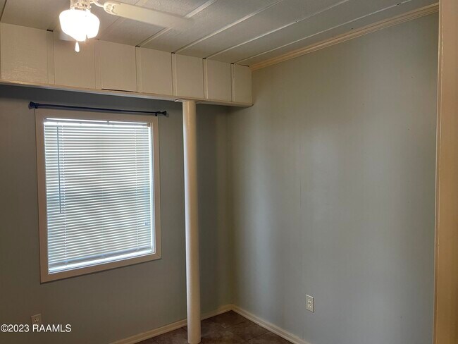 Building Photo - 6332 Roberts Cove Rd