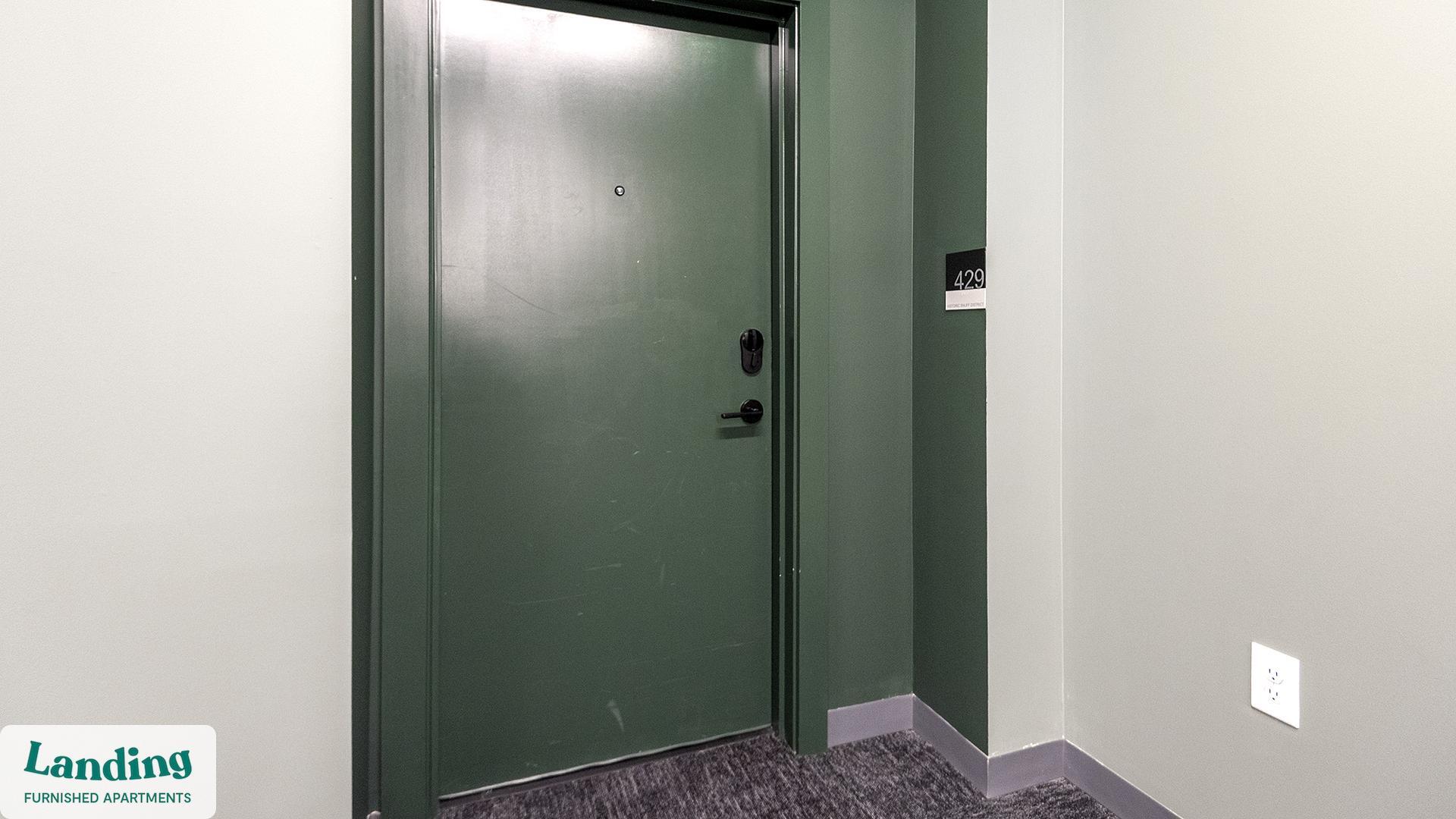 Building Photo - 645 N Front St