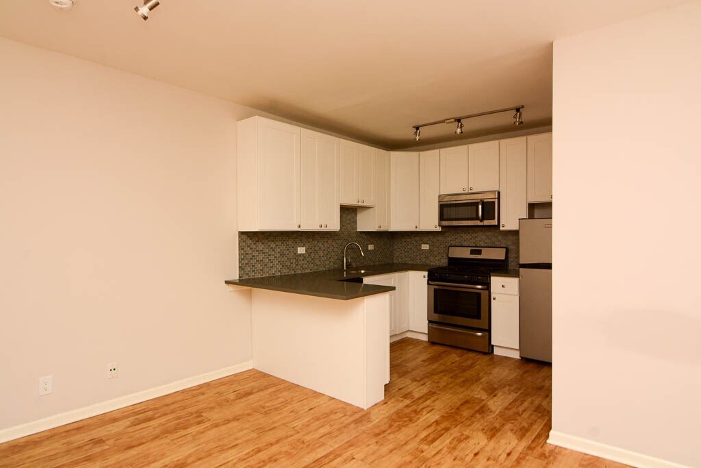 Building Photo - 2839 W Palmer St