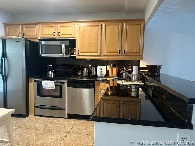 Building Photo - 3150 N Course Ln