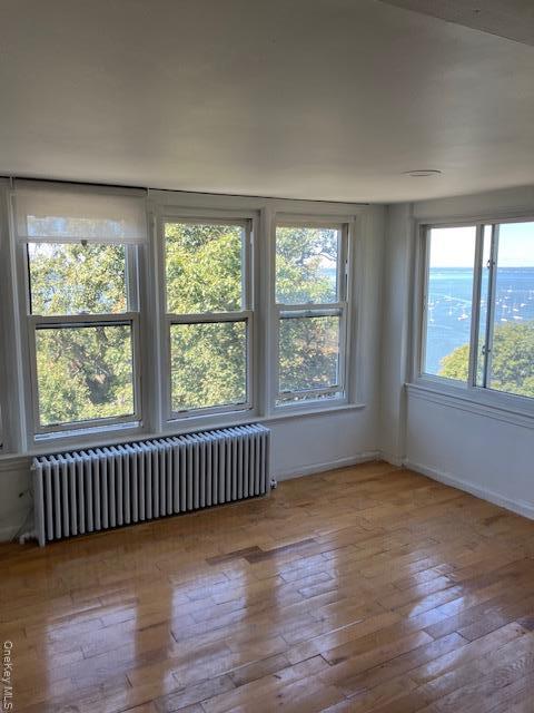 Building Photo - 378 Sea Cliff Ave